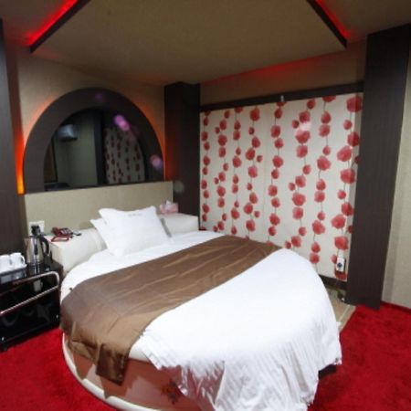 Hotel Queen Busan Dış mekan fotoğraf