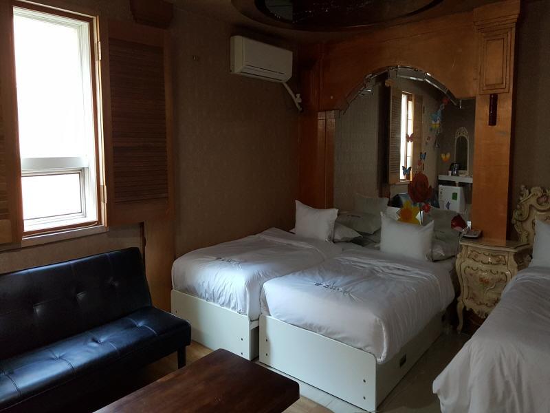Hotel Queen Busan Dış mekan fotoğraf