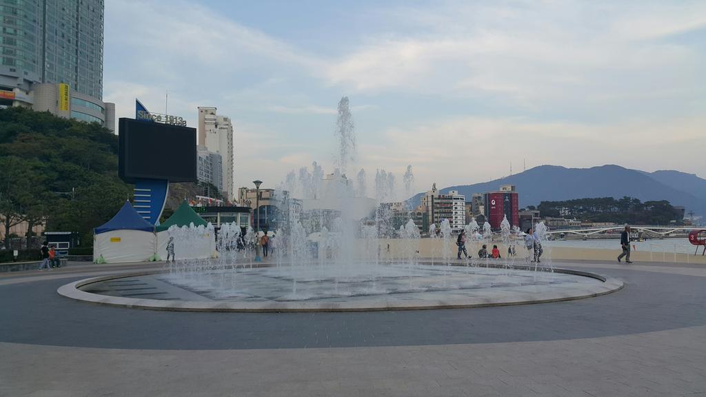 Hotel Queen Busan Dış mekan fotoğraf